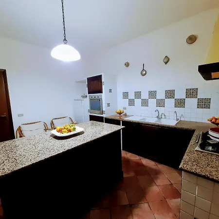 Gasthof Il Baglio Di Donna Rosa